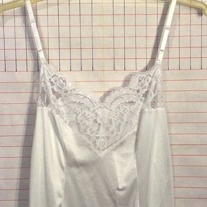 Tags Removed.. women’s Lacey top slip/cami  white